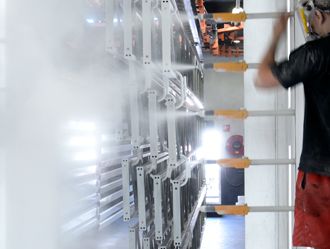 Cleaning agents for spray processes